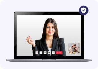 HR recruitment chat-first candidate engagement image